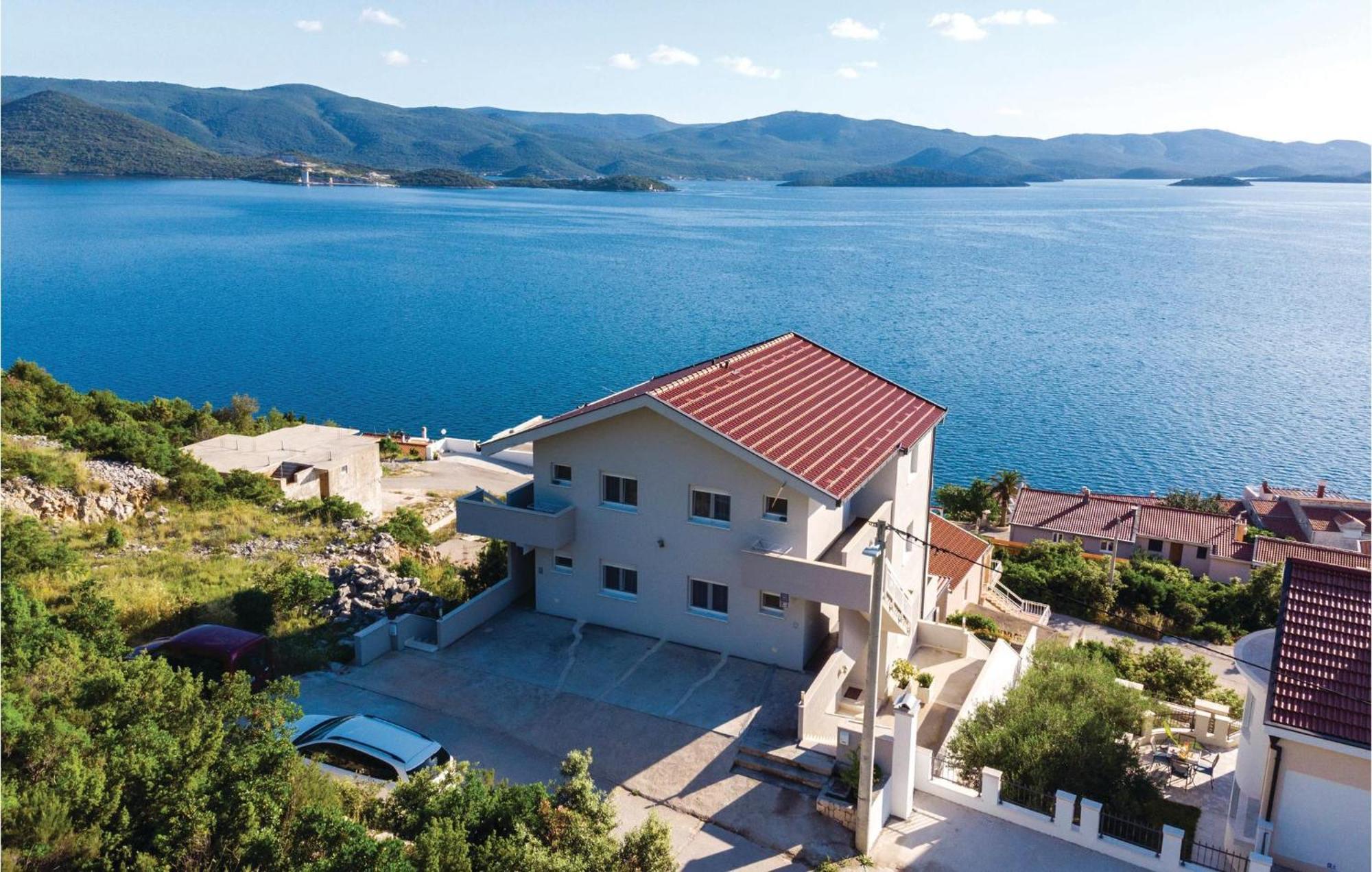 1 Bedroom Cozy Apartment In Klek Dış mekan fotoğraf