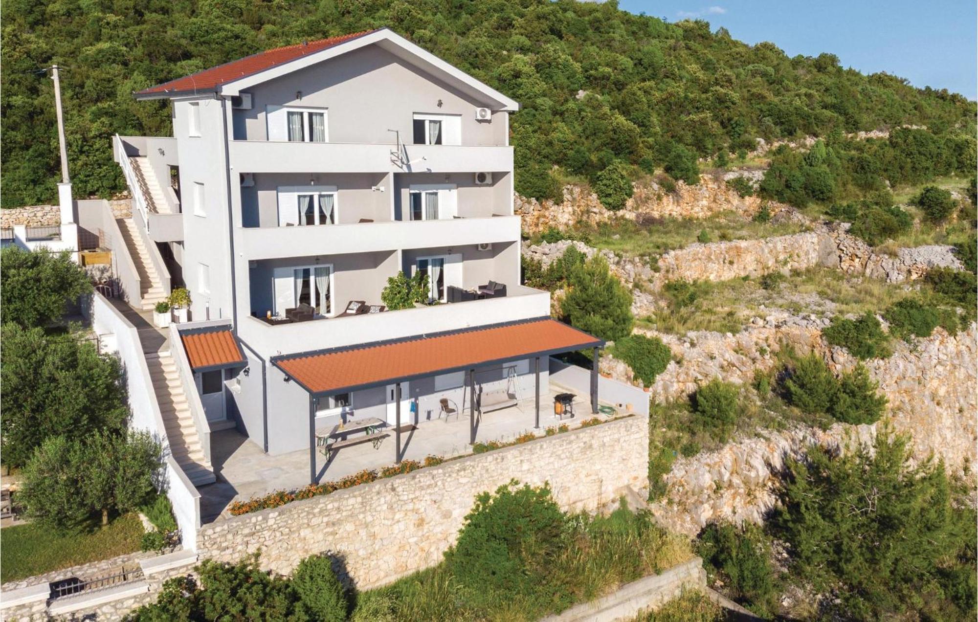 1 Bedroom Cozy Apartment In Klek Dış mekan fotoğraf